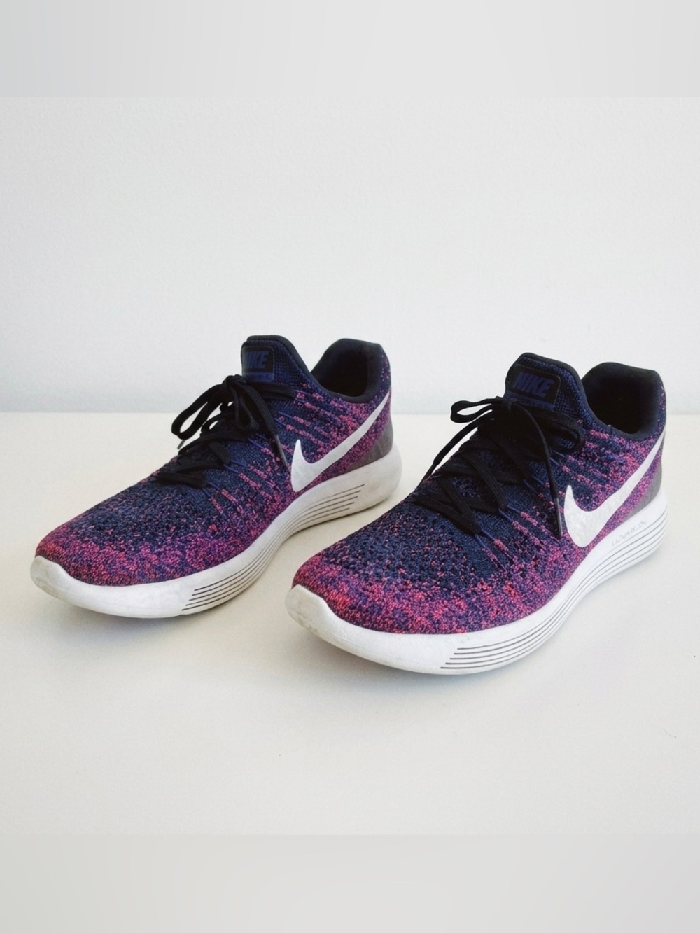 Nike Lunarepic Low Flyknit 2 Women's 7.5 Running Shoes Pink Purple 863779-015